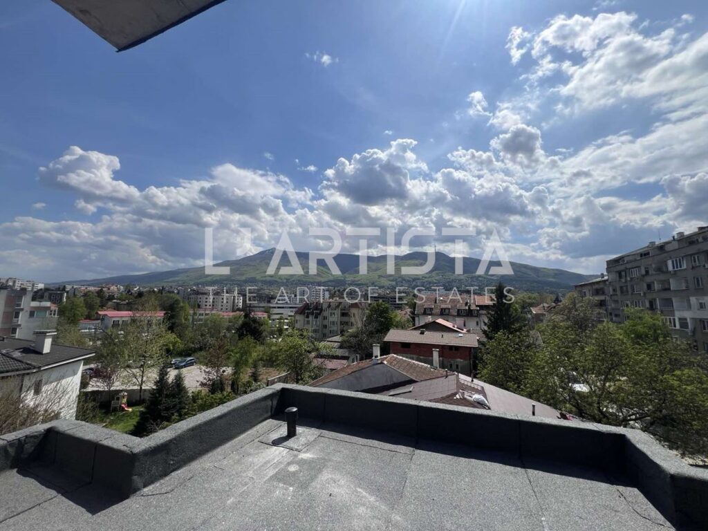 Тристаен апартамент в кв. Овча Купел - 0