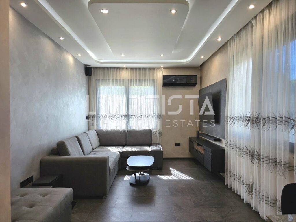 LUXURY THREE-BEDROOM APARTMENT IN THE BOROVO NEIGHBORHOOD – EXCELLENT LOCATION AND READY TO MOVE IN - 0