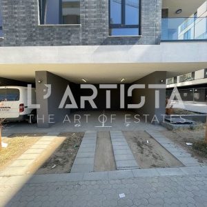 Търговски обект на бул. "Черни връх" - 5