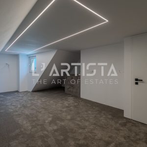 Luxury Duplex - 8