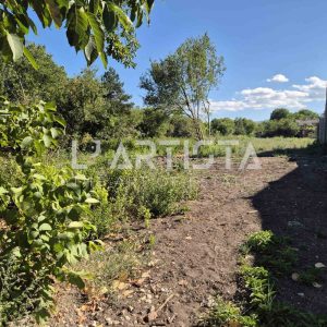 Lot in the Orlandovtsi neighborhood, near a residential development site - 2