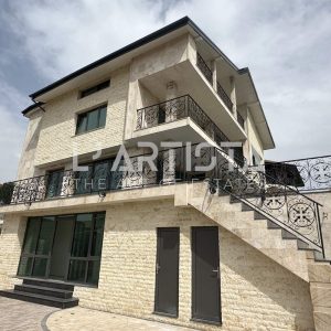 L’ARTISTA представя: Емблематична панорамна вила над яз. Кърджали | High-End Residence с уникална гледка - 3