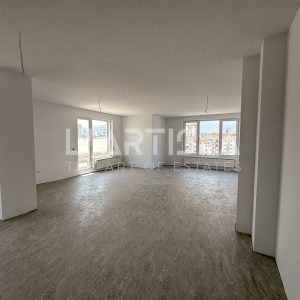 Просторен тристаен апартамент с панорама в кв. Младост 4 - 3