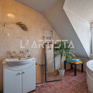 Spacious one-bedroom apartment with a great view of Vitosha! - 8