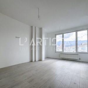 Светъл, просторен тристаен апартамент, в луксозна тухлена сграда с акт 16 от 2024 година - 4