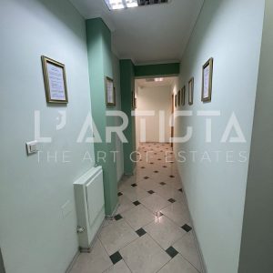 Office for rent - 10