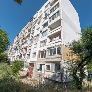 Двустаен панелен апартамент в кв. Дианабад до детска градина - 8