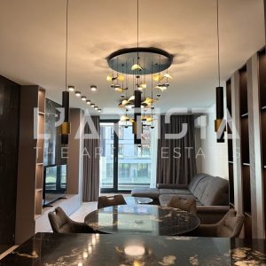 Тристаен апартамент в кв. Кръстова Вада - 0