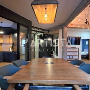 Единствен по рода си многостаен апартамент на пл. Славейков - 4