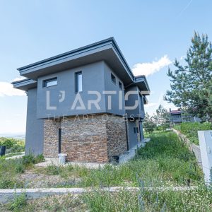 Luxury house with a 900 sq. m. yard in the prestigious gated community Delta Hill, Kladnitsa Village - 4