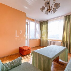 Two-bedroom apartment converted into a three-bedroom apartment in the Hladilnika neighborhood, 3 Kozyak Street