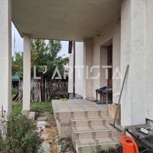 Separate floor of a house in Pernik - 9