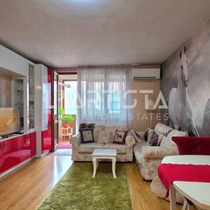 L'Artista presents a fully furnished two-bedroom apartment located in the prestigious and well-maintained gated community "Gl - 2"