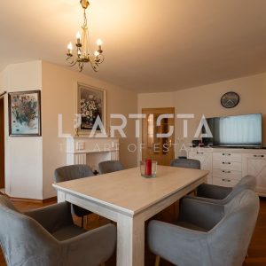 L'Artista продава тристаен апартамент в кв. Хиподрума. - 0