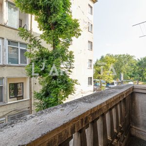 Тристаен/многостаен апартамент в сграда с асансьор на ул. ген. Гурко - 7