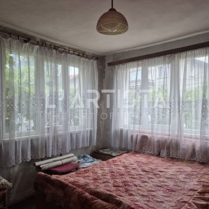 Separate floor of a house in Pernik - 6