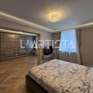 Луксозен тристаен апартамент в Център - 7