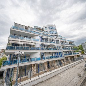 Просторен, стилен и уютен двустаен апартамент в кв. Лозенец, ж. г. "Южен парк" - 11