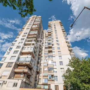 Two-bedroom apartment converted into a three-bedroom apartment in the Hladilnika neighborhood, 8 Kozyak Street