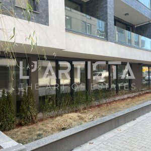 Търговски обект на бул. "Черни връх" - 0