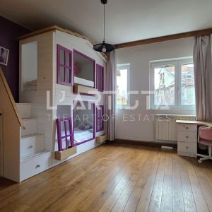 Единствен по рода си многостаен апартамент на пл. Славейков - 8