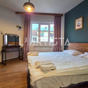 Единствен по рода си многостаен апартамент на пл. Славейков - 6