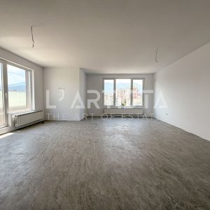 Просторен тристаен апартамент с панорама в кв. Младост 4 - 0